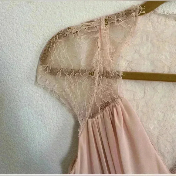 ASOS Kate Lace Maxi Dress - soft pink color size 4 like new - Picture 7 of 12